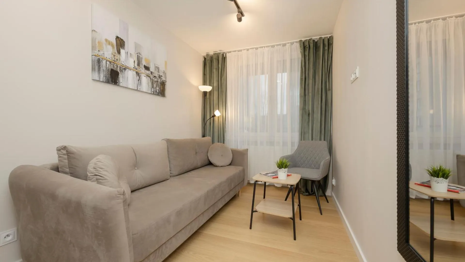 Comfortable Apartment Warsaw Wola & Balcony By Noclegi Renters Poland