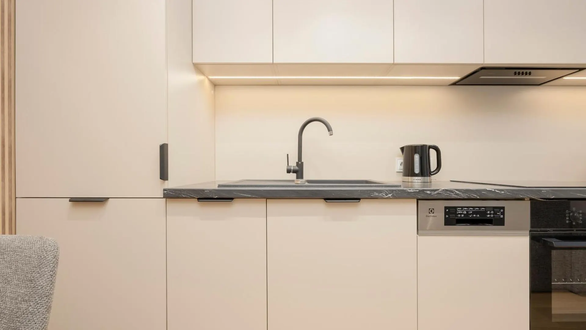 Comfortable Apartment Warsaw Wola & Balcony By Noclegi Renters 0*,
